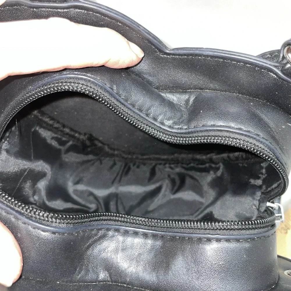 Gothic Style Heart Shaped Spiderweb Purse Black 12